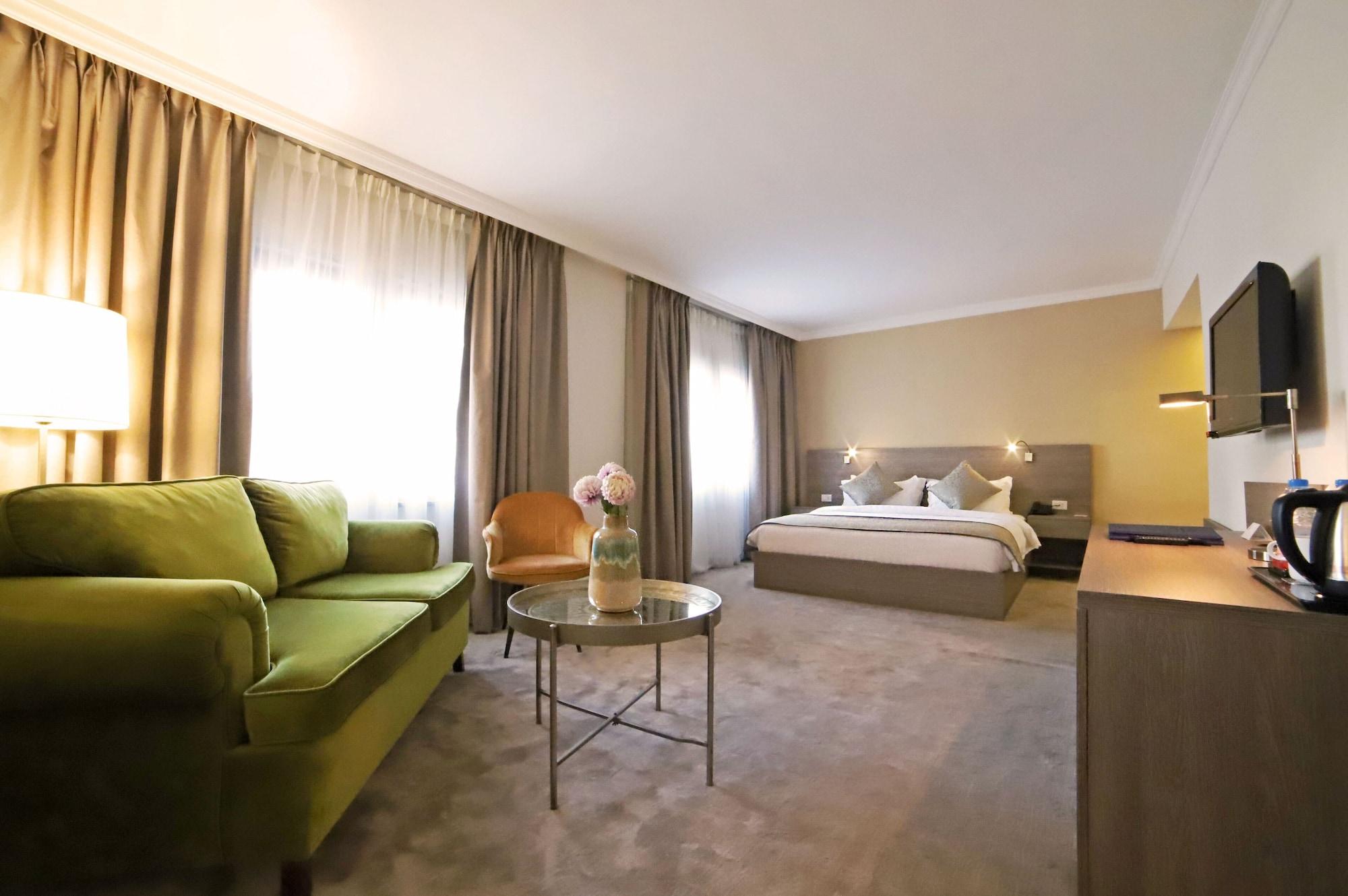 The Sanrock Hotel Amman Esterno foto