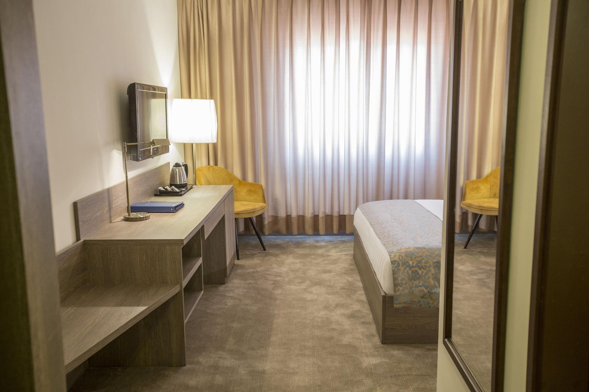 The Sanrock Hotel Amman Esterno foto