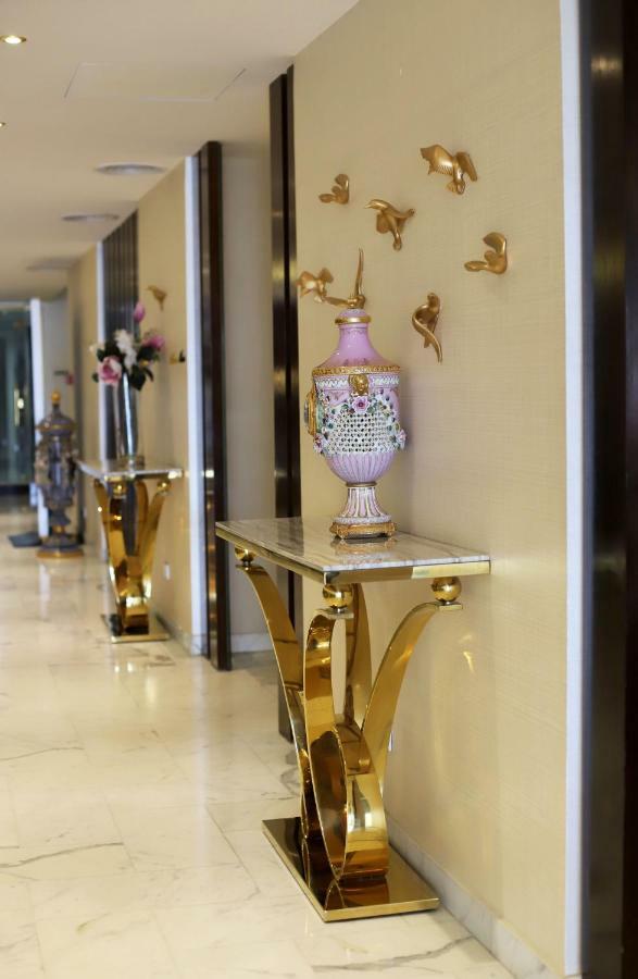 The Sanrock Hotel Amman Esterno foto